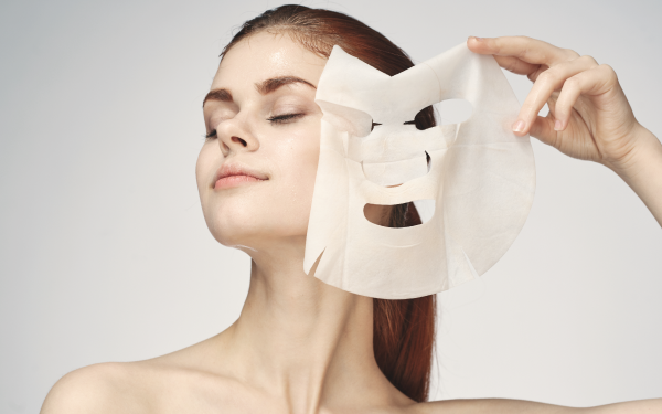 Por qué una sheet mask es de lo mejor que le puede pasar a tu piel