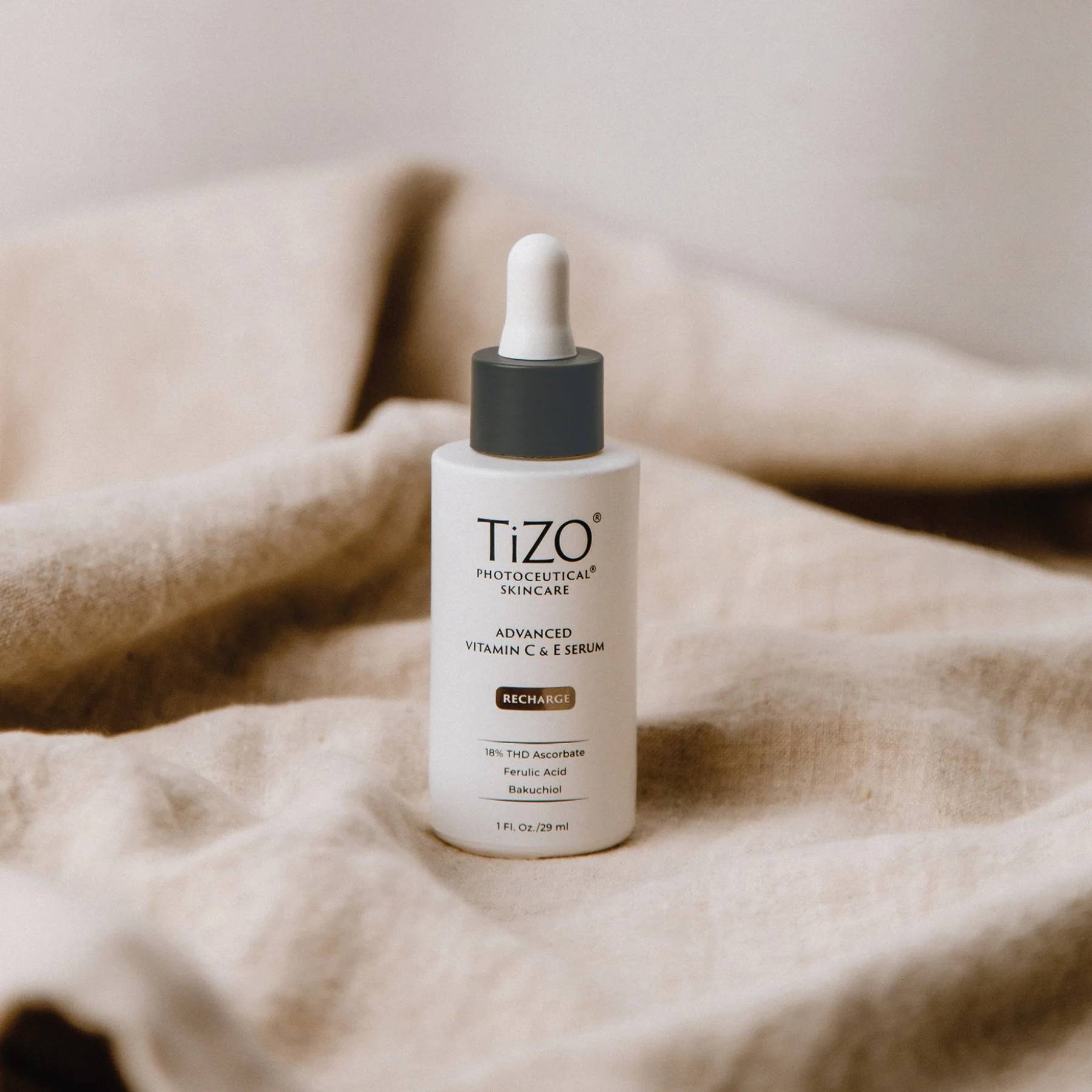 Advanced Vitamin C + E Serum, suero con vitamina C + E