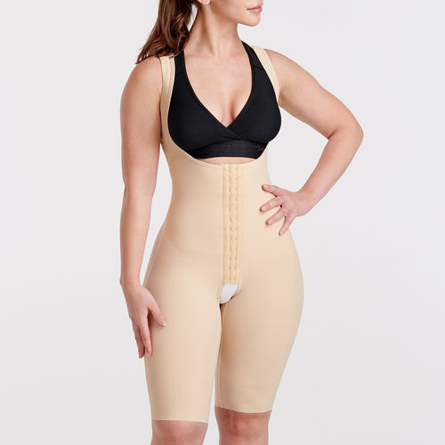 Curvy, faja post operatoria femenina, ideal para mantener una cintura más pequeña y caderas y muslos más anchos